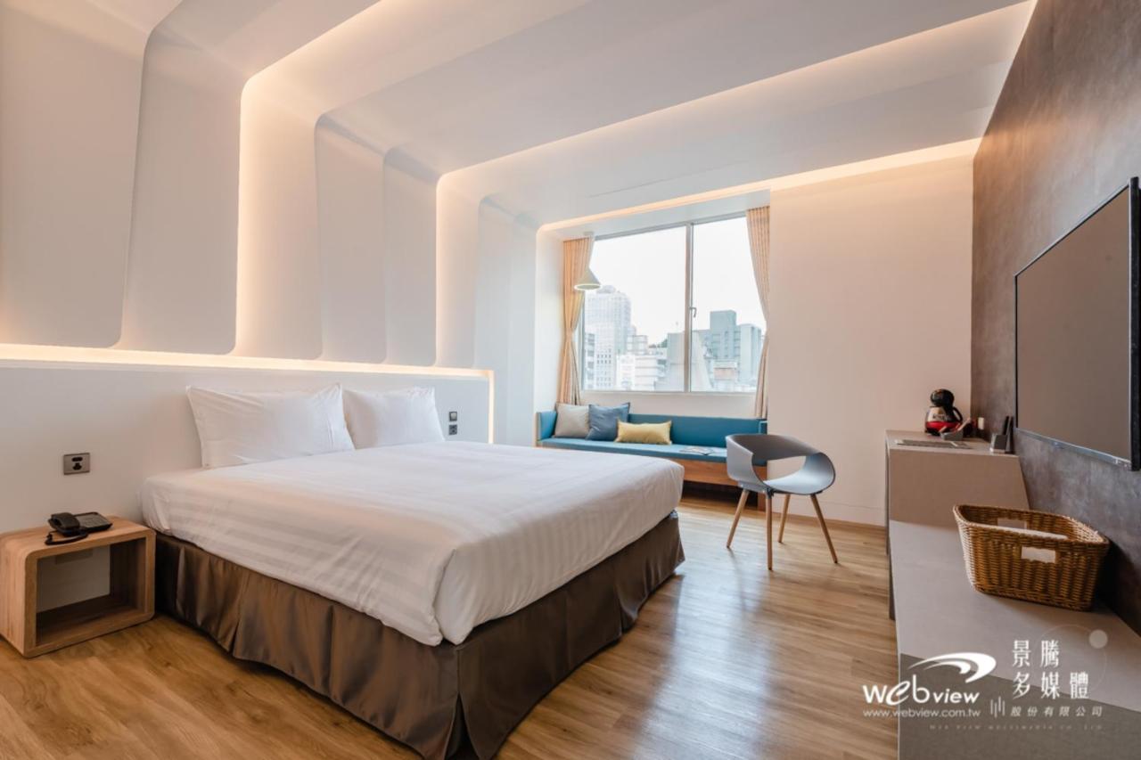 玩行旅台北館 Hotel Taipei Exterior photo